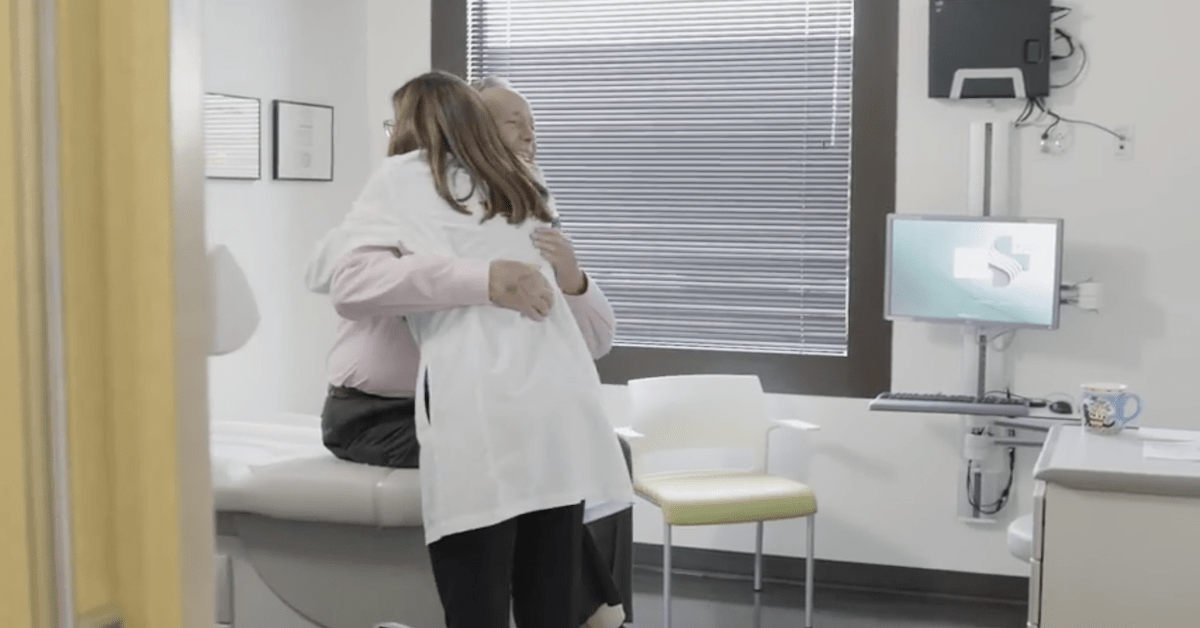 You are currently viewing Smart Glass Transforms Doctor’s Office Visits, Improves Satisfaction.