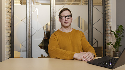 You are currently viewing Windows 11 Pro lets SUSI&James transform business communication