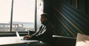 Read more about the article How Microsoft customer service and support agents become super agents with Copilot in Dynamics 365 Customer Service